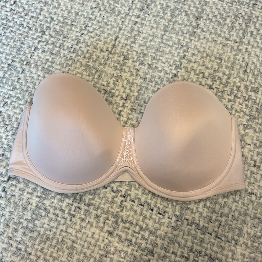 Vanity Fair Blush Pink Strapless Bra Size 40DD